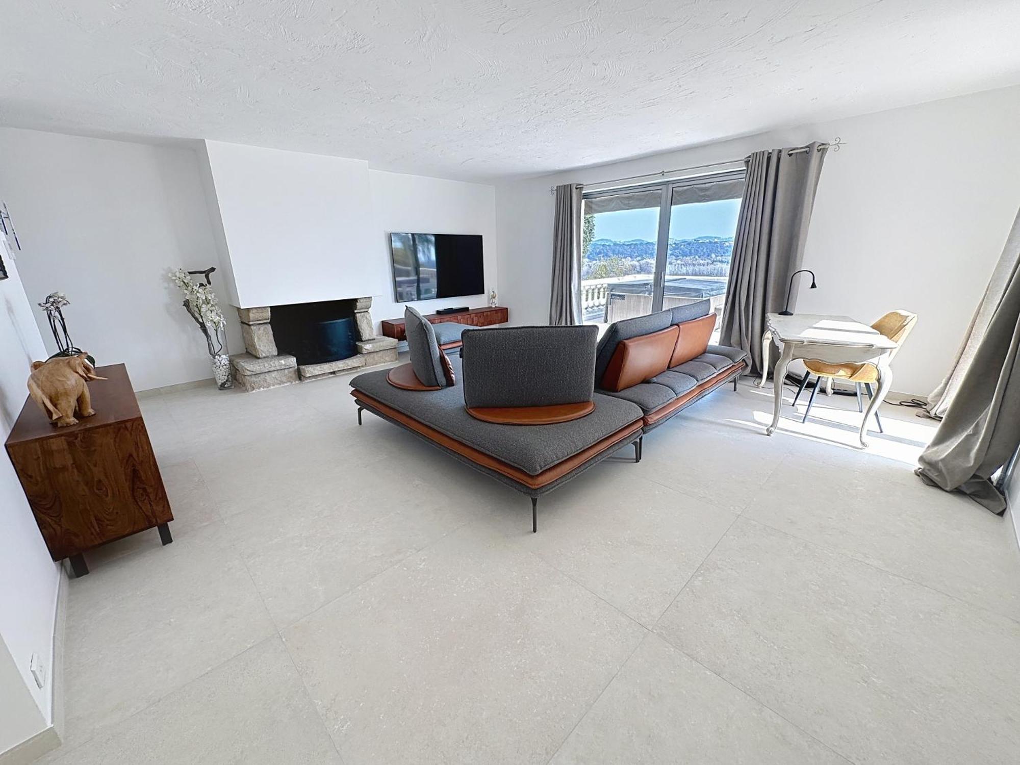 3 Bedrooms Villa Near Cannes - Pool & Jacuzzi - Sea View Mandelieu-la-Napoule Exterior photo