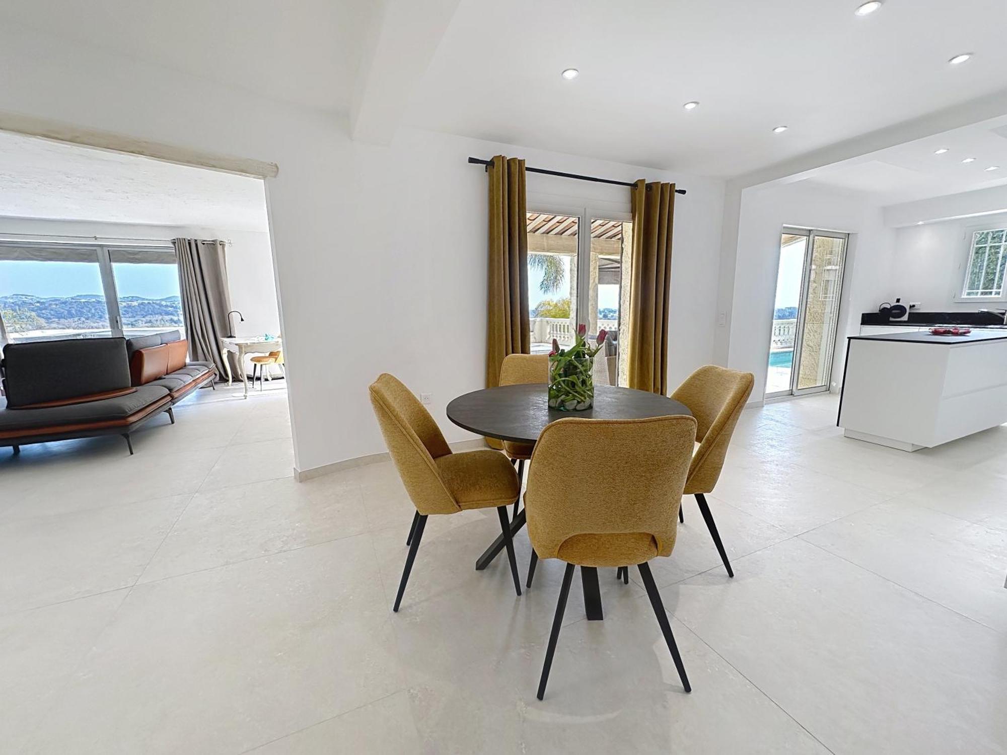 3 Bedrooms Villa Near Cannes - Pool & Jacuzzi - Sea View Mandelieu-la-Napoule Exterior photo