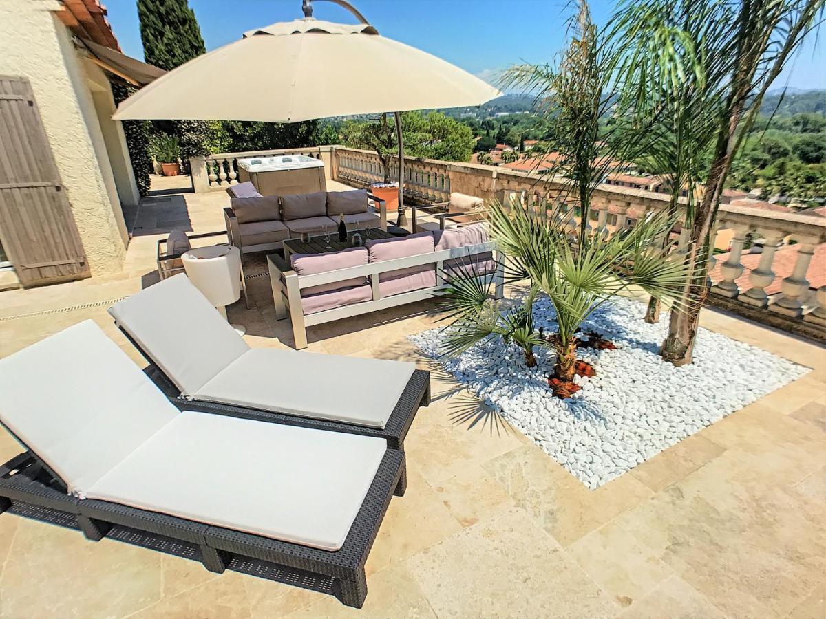 3 Bedrooms Villa Near Cannes - Pool & Jacuzzi - Sea View Mandelieu-la-Napoule Exterior photo