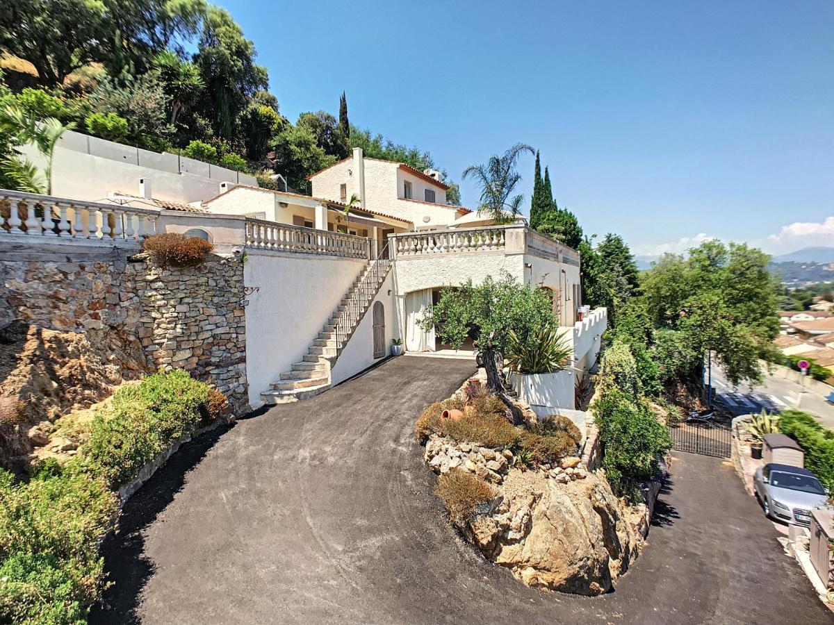 3 Bedrooms Villa Near Cannes - Pool & Jacuzzi - Sea View Mandelieu-la-Napoule Exterior photo