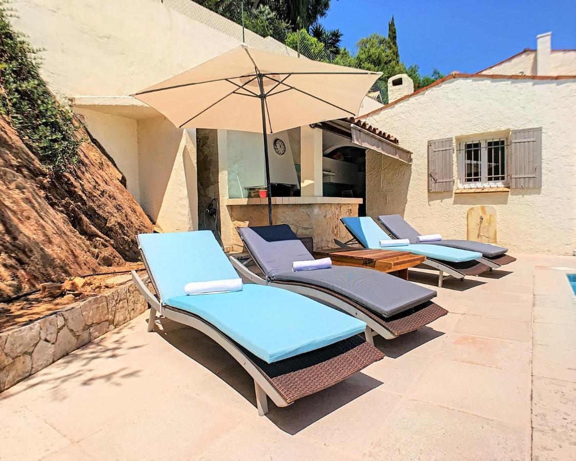 3 Bedrooms Villa Near Cannes - Pool & Jacuzzi - Sea View Mandelieu-la-Napoule Exterior photo