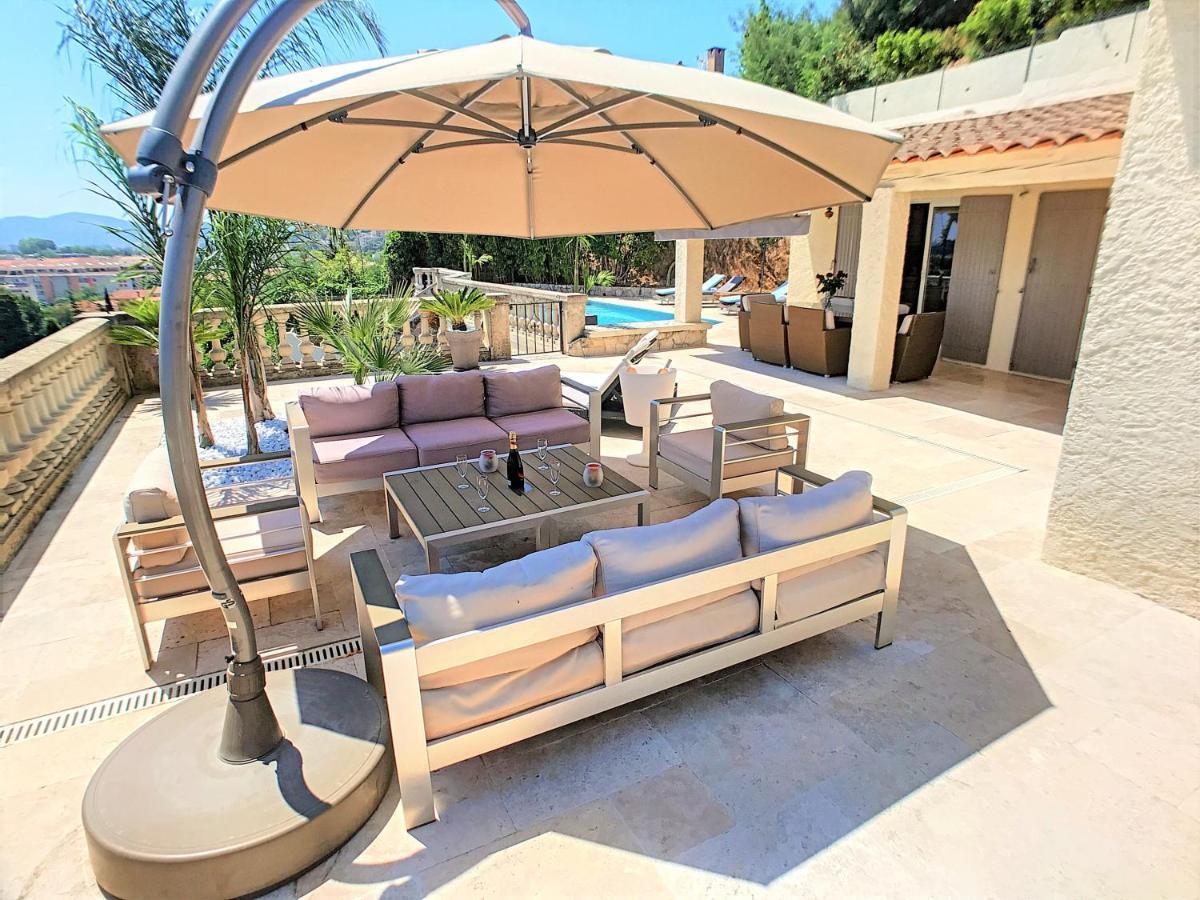 3 Bedrooms Villa Near Cannes - Pool & Jacuzzi - Sea View Mandelieu-la-Napoule Exterior photo